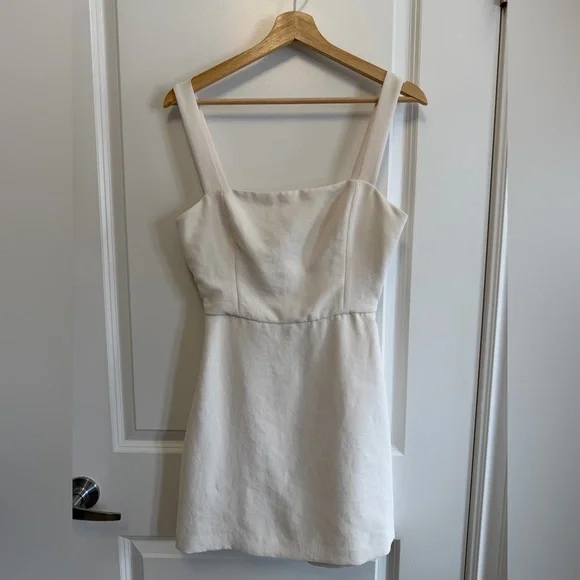 Wilfred Aperature Tie-Back Dress, size 4 - Picture 9 of 11